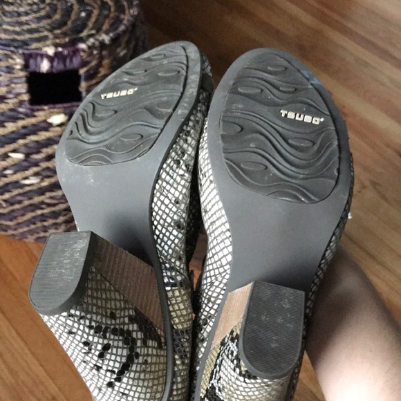 Sevan Desert Snake Chunky Block Pep Ankle Booties Print Embossed Leather Heels - Picture 6 of 8